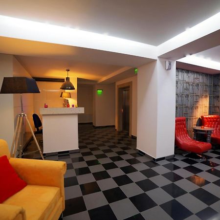 Apart Hotel Vlad Tepes Braşov Dış mekan fotoğraf