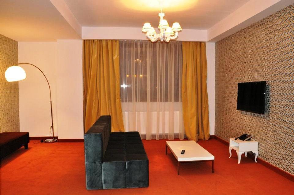 Apart Hotel Vlad Tepes Braşov Dış mekan fotoğraf