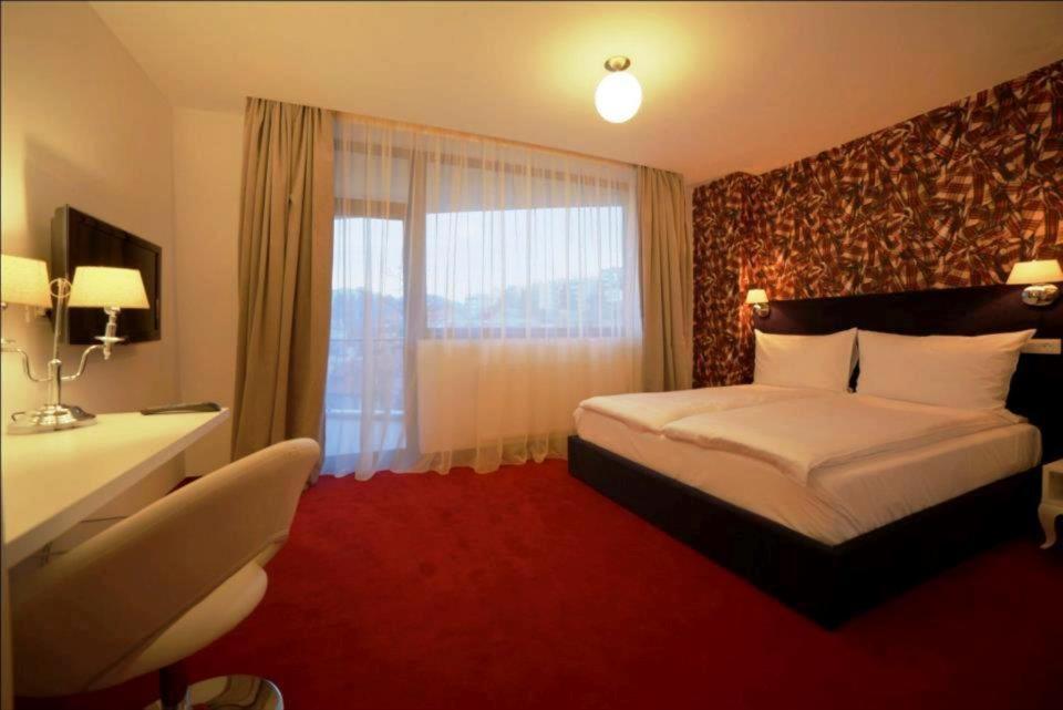 Apart Hotel Vlad Tepes Braşov Dış mekan fotoğraf