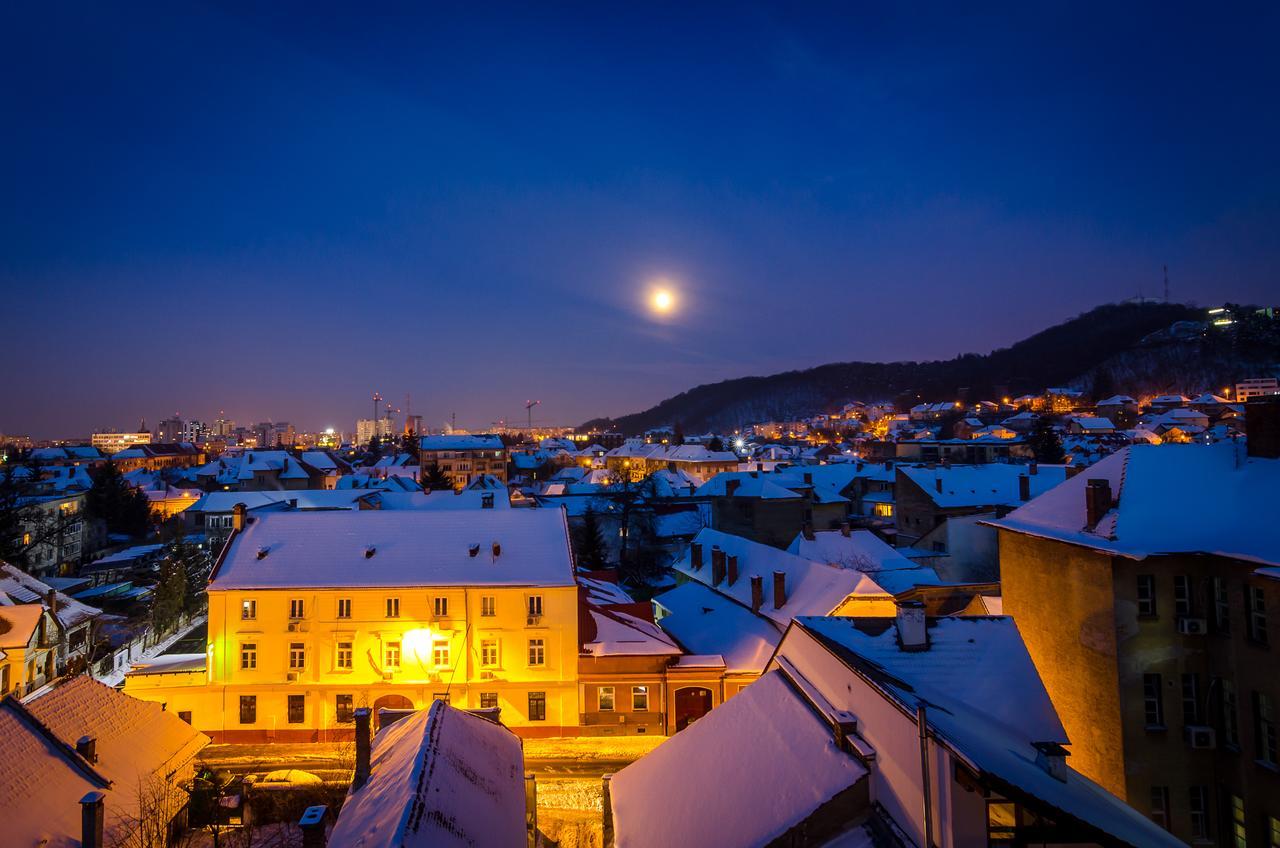Apart Hotel Vlad Tepes Braşov Dış mekan fotoğraf
