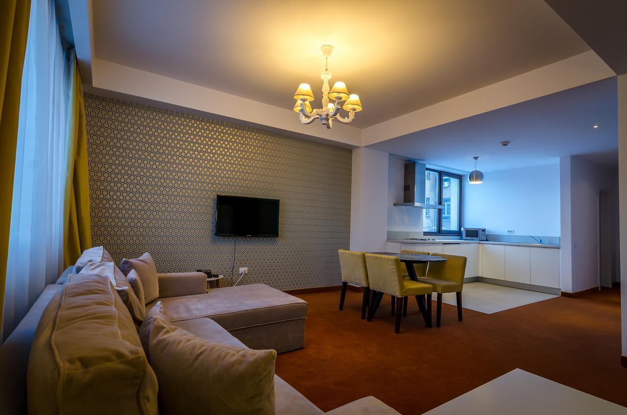 Apart Hotel Vlad Tepes Braşov Dış mekan fotoğraf